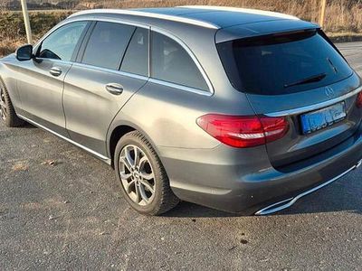 Silber Gebraucht 2016 Mercedes C250 Exclusive Kombi | 19.500 € (Etwas zu teuer)