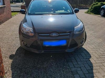 Gebraucht Ford Focus Titanium 116 PS (85 kW) 2011 Blau Limousine