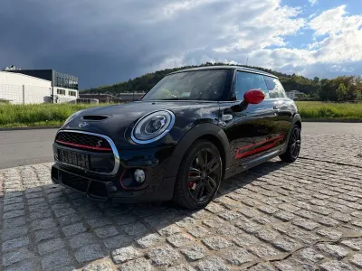 Gebraucht Mini John Cooper Works 192 PS (141 kW) 2016 Schwarz Kleinwagen