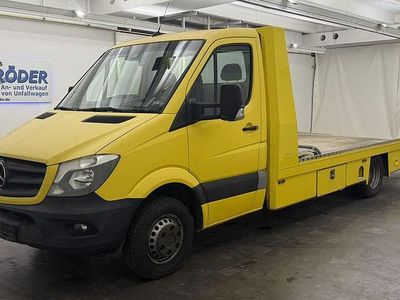 Gebraucht Mercedes Sprinter 190 PS (139 kW) 2017 Verkehrsgelb 89 Van