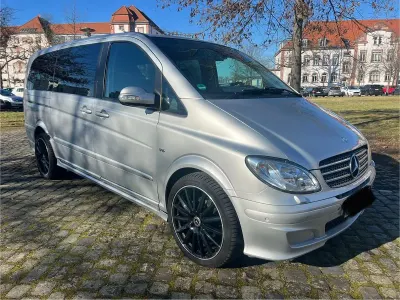 Używany Mercedes Viano 204 KM (150 kW) 2009 Srebrny Minivan