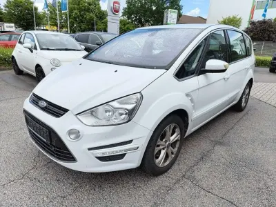 Gebraucht Ford S-MAX Titanium 163 PS (119 kW) 2011 Weiß Van / Kleinbus