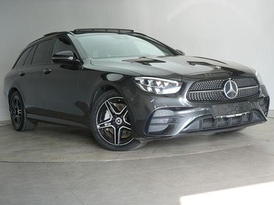 Usata Mercedes E300 AMG 194 CV (142 kW) 2022 Grigio Berlina