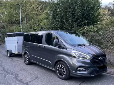 Gebraucht Ford Tourneo Sport 170 PS (125 kW) 2018 Grau Van / Kleinbus