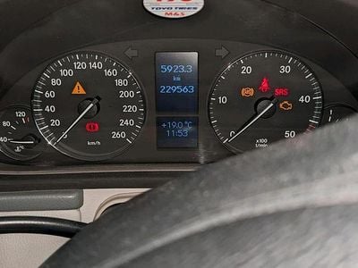 Mercedes C220
