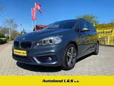 Usata BMW 218 Gran Tourer Sport Line 150 CV (110 kW) 2015 Grigio Monovolume