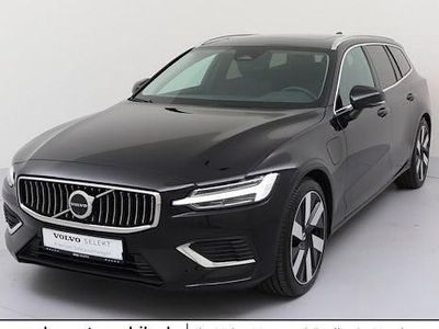 Gebraucht Volvo V60 Plus 350 PS (257 kW) 2025 Schwarz Kombi