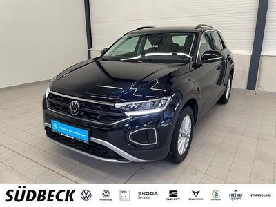 Second-hand VW T-Roc Life 110 CP (80 kW) 2023 Negru SUV