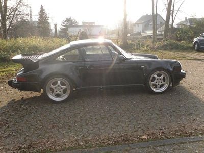 Usata Porsche 911 330 CV (242 kW) 1982 Nero Coupé