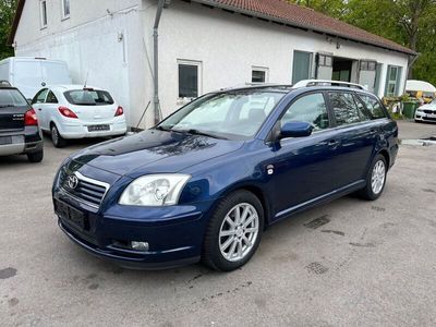 gebraucht Toyota Avensis Kombi 2.0 D-4D Executive