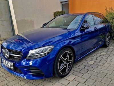 Blau Gebraucht 2018 Mercedes C180 AMG line Kombi | 20.900 € (Etwas zu teuer)