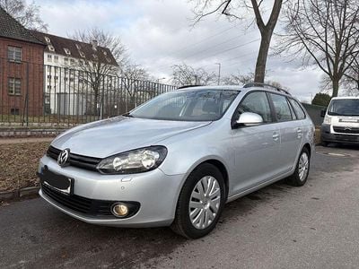 Gebraucht VW Golf VI 105 PS (77 kW) 2011 Silber Kleinwagen
