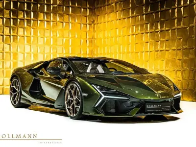 Neu Lamborghini Revuelto 1016 PS (747 kW) 2026 Verde lares Coupé
