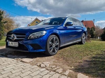 Gebraucht Mercedes C300e 306 PS (225 kW) 2020 Blau Kombi