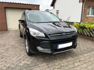 Gebraucht Ford Kuga SYNC Edition 150 PS (110 kW) 2014 Schwarz SUV