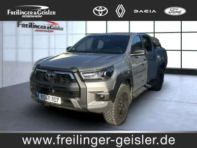 Gebraucht Toyota HiLux Basis 204 PS (150 kW) 2025 Silber Pickup