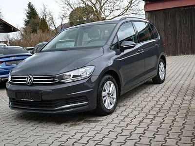 Gebraucht VW Touran Comfortline 150 PS (110 kW) 2022 Grau Van / Kleinbus