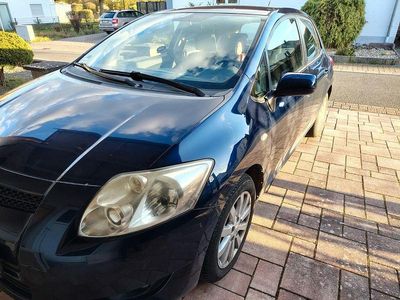 Gebraucht Toyota Auris 124 PS (91 kW) 2007 Blau Kleinwagen