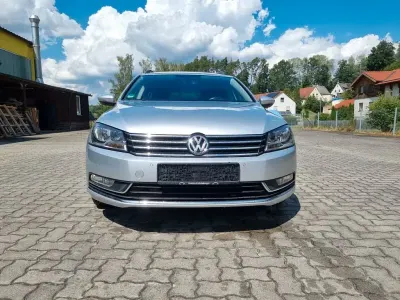 Gebraucht VW Passat 140 PS (102 kW) 2014 Silber Kombi