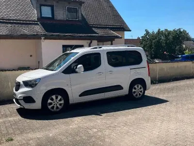 Gebraucht Opel Combo Life Edition 110 PS (80 kW) 2020 Weiß Van / Kleinbus