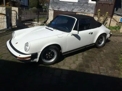 Gebraucht Porsche 911 Carrera 231 PS (169 kW) 1985 Weiß Coupé