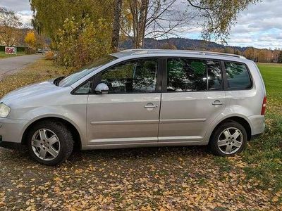 Silber Gebraucht 2005 VW Touran Highline Van / Kleinbus | 1.400 € (Guter Preis)