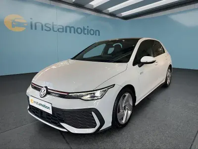 Gebraucht VW Golf VIII GTI 265 PS (194 kW) 2025 Weiß Kleinwagen