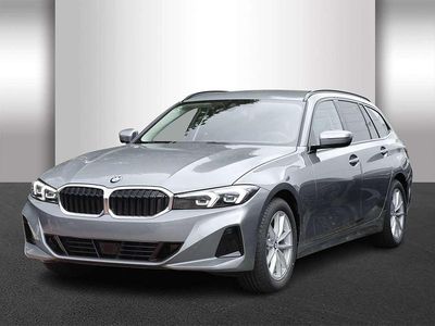 Gebraucht BMW 320 Sport Line 190 PS (139 kW) 2025 Schwarz Kombi