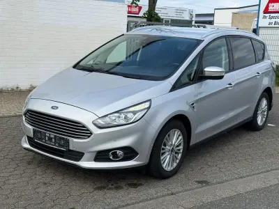 Używany Ford S-MAX S 150 KM (110 kW) 2018 Srebrny Minivan