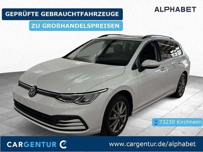 Weiß Gebraucht 2023 VW Golf VIII Life Kombi | 15.707 € (Guter Preis)