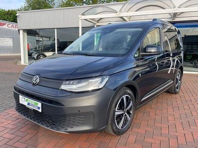 Gebraucht VW Caddy PanAmericana 114 PS (83 kW) 2022 Starlight blue metallic Van / Kleinbus