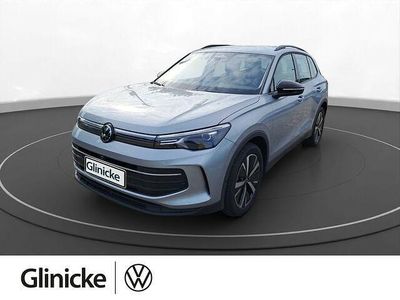 Gebraucht VW Tiguan Life 150 PS (110 kW) 2024 Silber SUV