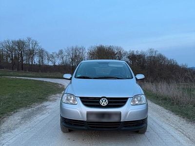 Gebraucht VW Fox 55 PS (40 kW) 2007 Silber Kleinwagen