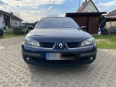 Gebraucht Renault Laguna II 111 PS (81 kW) 2006 Blau Limousine