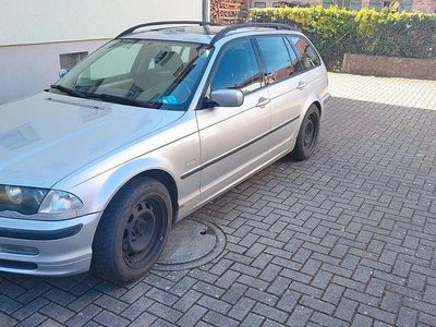 Gebraucht BMW 320 170 PS (125 kW) 2000 Silber Kombi