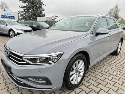 Gebraucht VW Passat Business 150 PS (110 kW) 2023 Grau Kombi