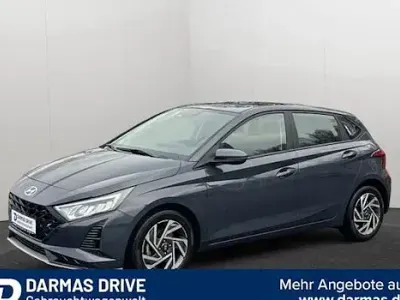 Usata Hyundai i20 Trend 100 CV (73 kW) 2025 Grigio Berlina