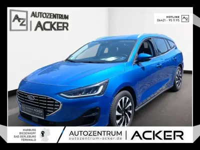 Gebraucht Ford Focus Titanium 125 PS (91 kW) 2024 Blau Kombi