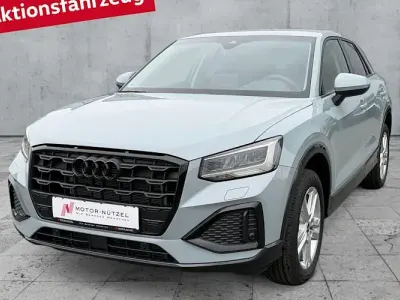 Neu Audi Q2 Advanced Plus 116 PS (85 kW) 2026 Grau SUV