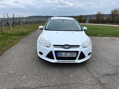 Second-hand Ford Focus 116 CP (85 kW) 2013 Alb Break