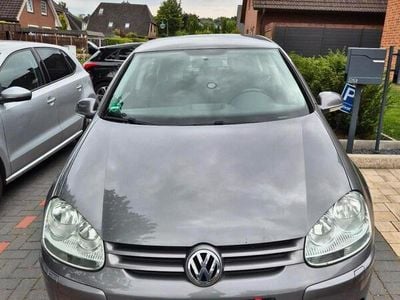 VW Golf V