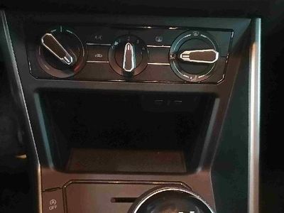 Usata VW Polo Comfortline 80 CV (58 kW) 2021 Grigio Berlina