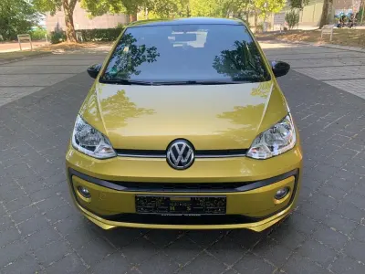 Gebraucht VW up! move up! 60 PS (44 kW) 2017 Gelb Kleinwagen