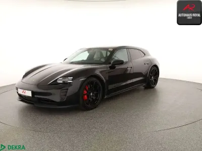Usata Porsche Taycan Sport Turismo 439 kW (598 CV) 2023 Nero Station wagon