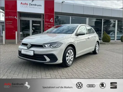 Gebraucht VW Polo 80 PS (58 kW) 2023 Weiß Kleinwagen