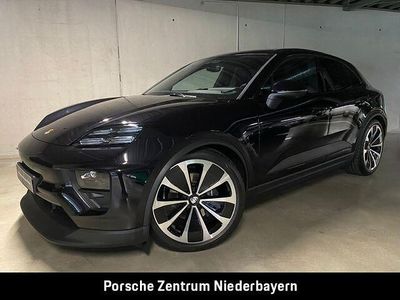 Gebraucht Porsche Macan 300 kW (408 PS) 2024 Tiefschwarzmetallic SUV
