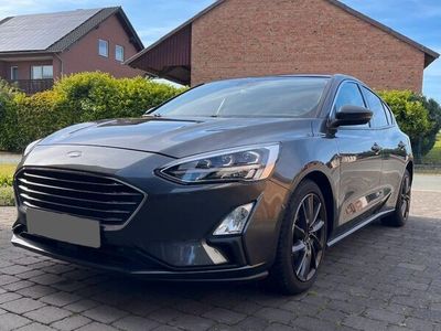 gebraucht Ford Focus 1,5 EcoBlue 88kW Titanium Titanium