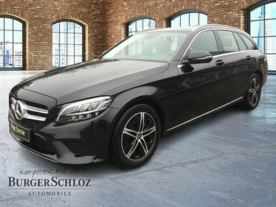 Gebraucht Mercedes C180 Avantgarde 156 PS (114 kW) 2020 Metalliclack obsidianschwarz Kombi