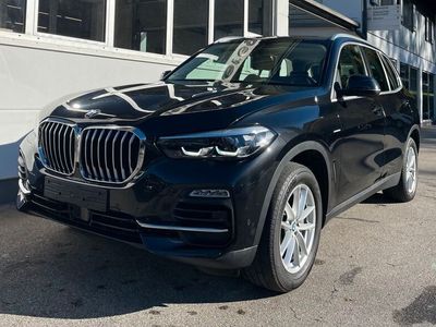 Gebraucht BMW X5 Sport Line 265 PS (194 kW) 2020 Black sapphire metallic SUV