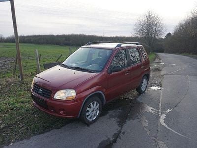 Gebraucht Suzuki Ignis 83 PS (61 kW) 2001 Rot Kleinwagen